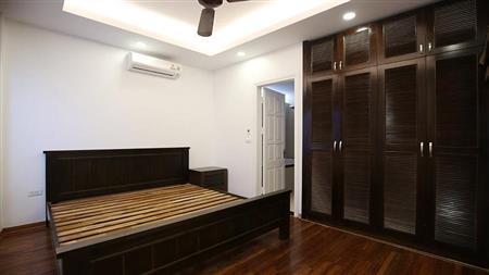 beautiful 02 bedrooms apartment for rent in hoan kiem balcony 6 02664