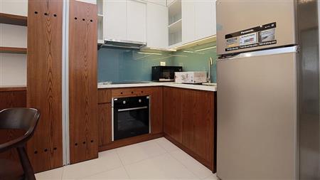 Kitchen with Built-in oven
