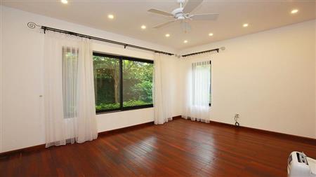 modern villa with garden for rent in dang thai mai 4 bedroom 15 85569