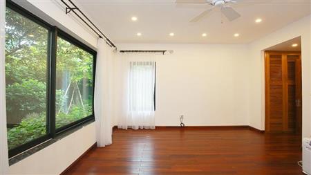 modern villa with garden for rent in dang thai mai 4 bedroom 17 90414