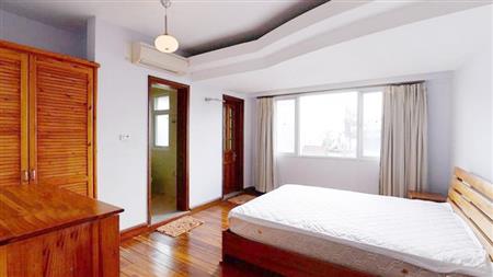 yen phu 2 bedroom apartment for rent near lake 11 34634