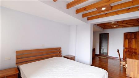 yen phu 2 bedroom apartment for rent near lake 9 81006